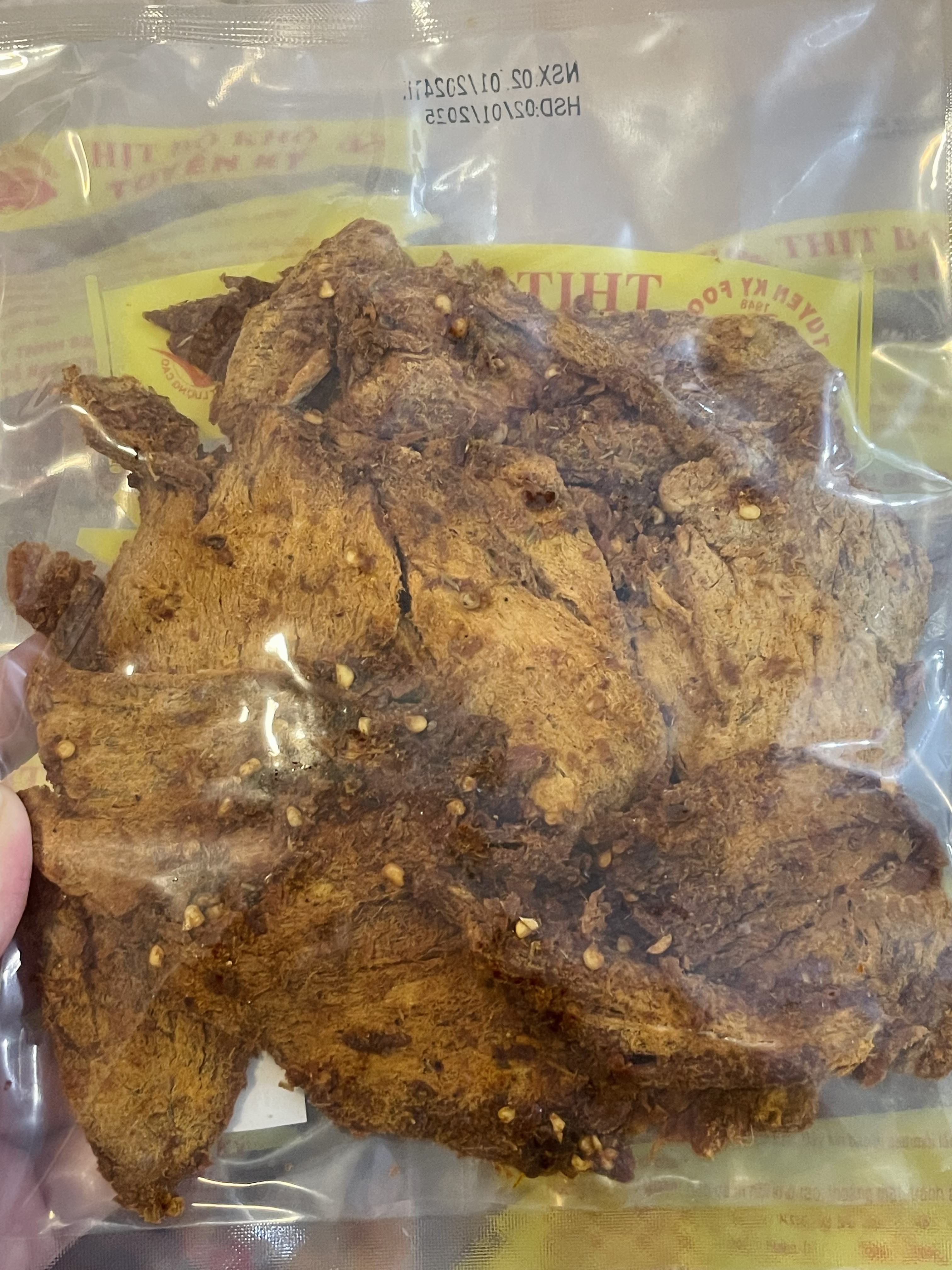 Khô bò miếng Tuyền Ký 200g 1
